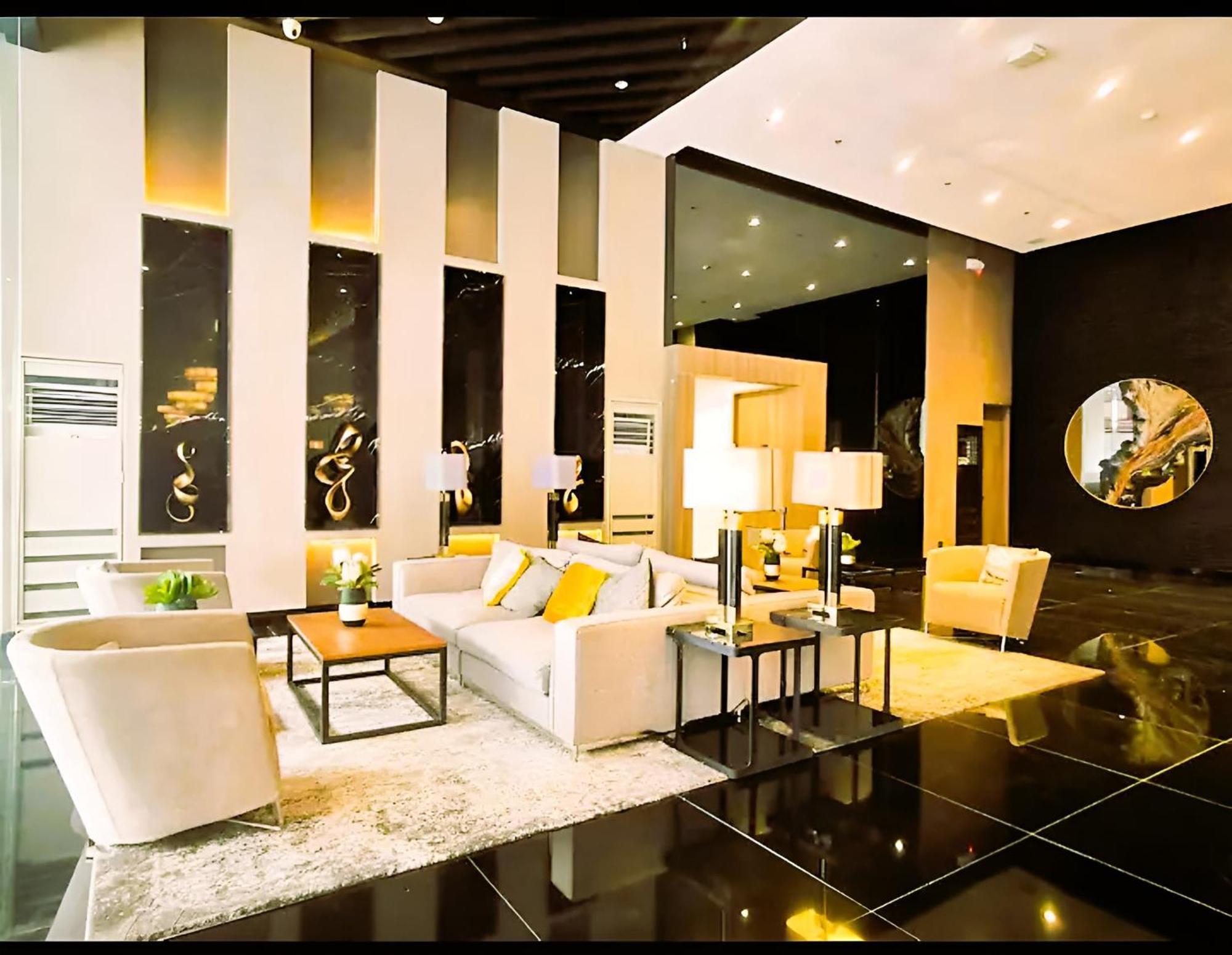 Air Residences Condominium Deluxe Манила Экстерьер фото
