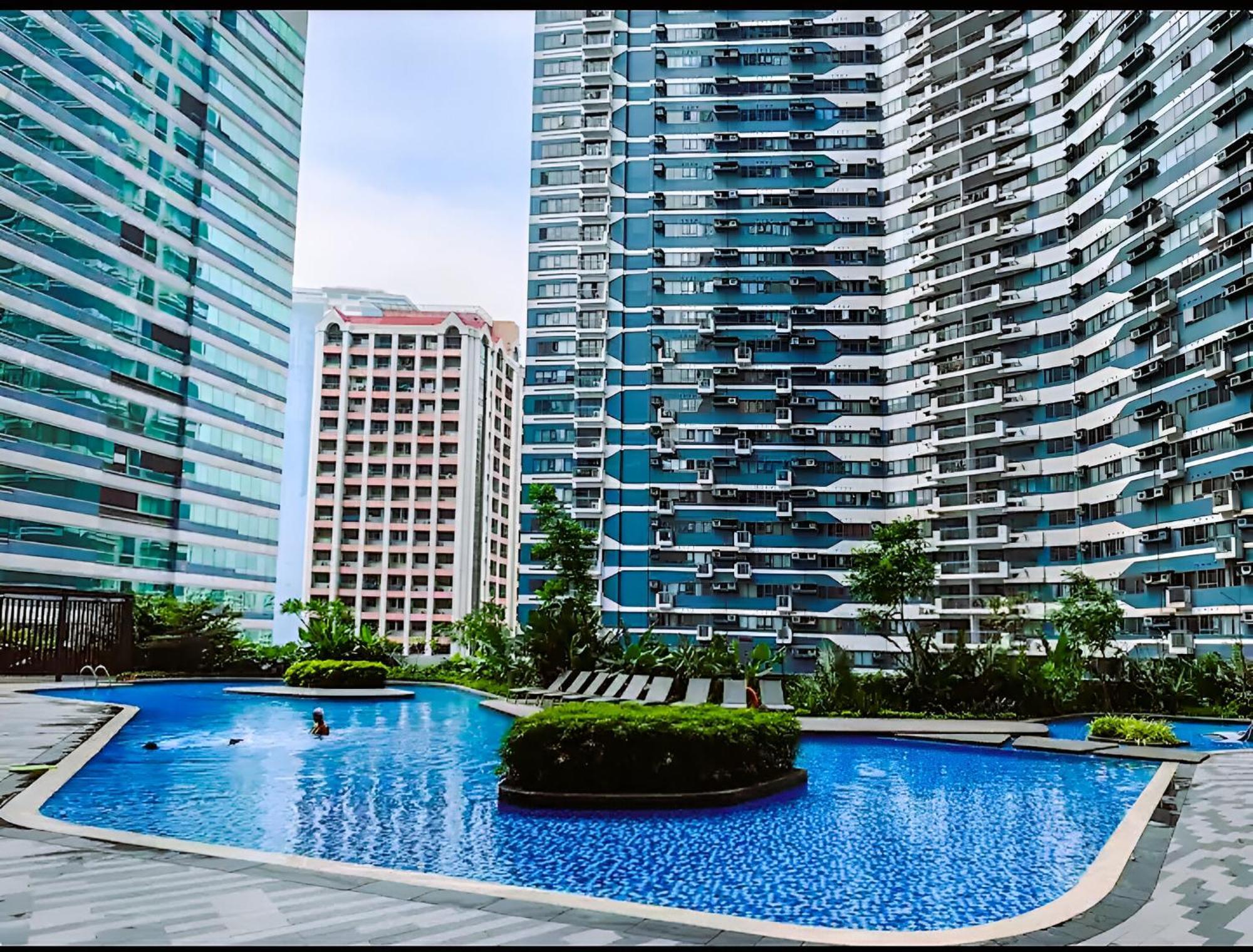 Air Residences Condominium Deluxe Манила Экстерьер фото